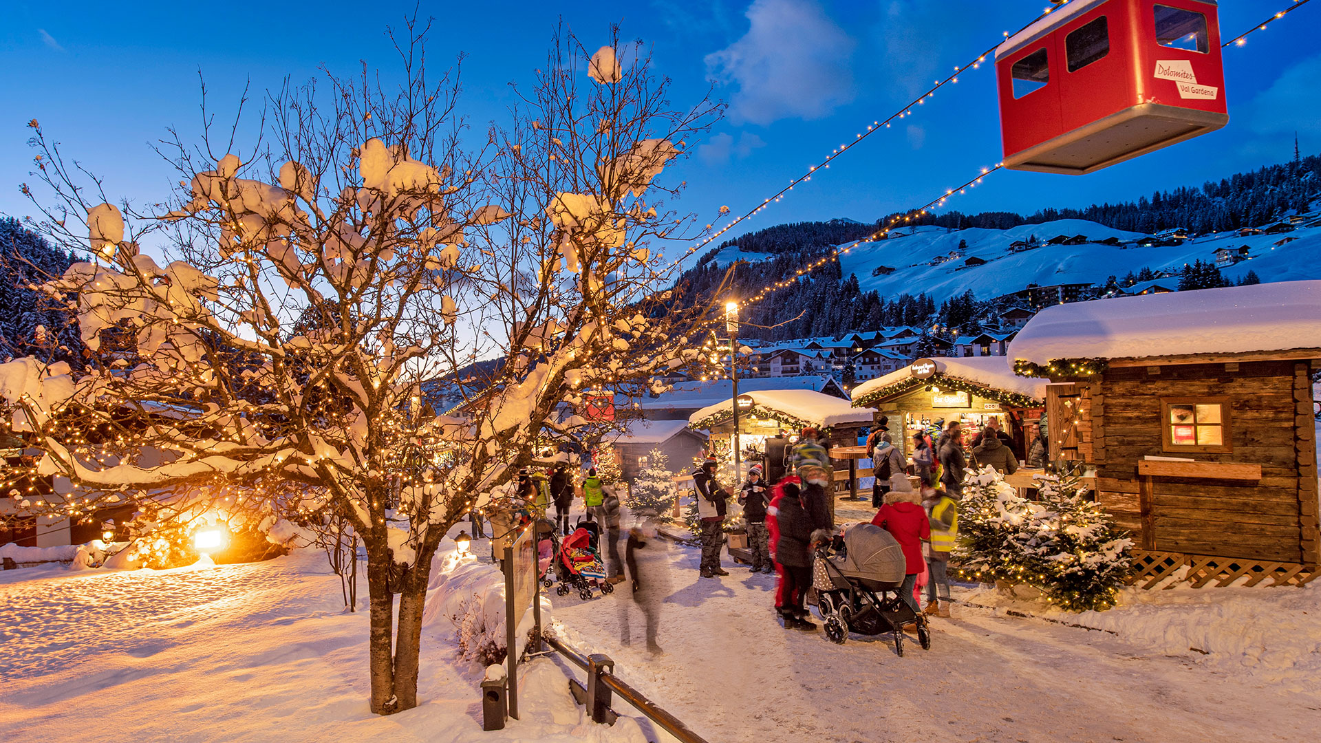 Val Gardena – the Christmas valley in the Dolomites - Selva - S. Cristina - Ortisei - Italy
